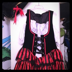 Pirates costume with hat